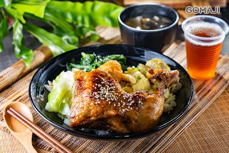 初飽烤肉飯(大里益民店)