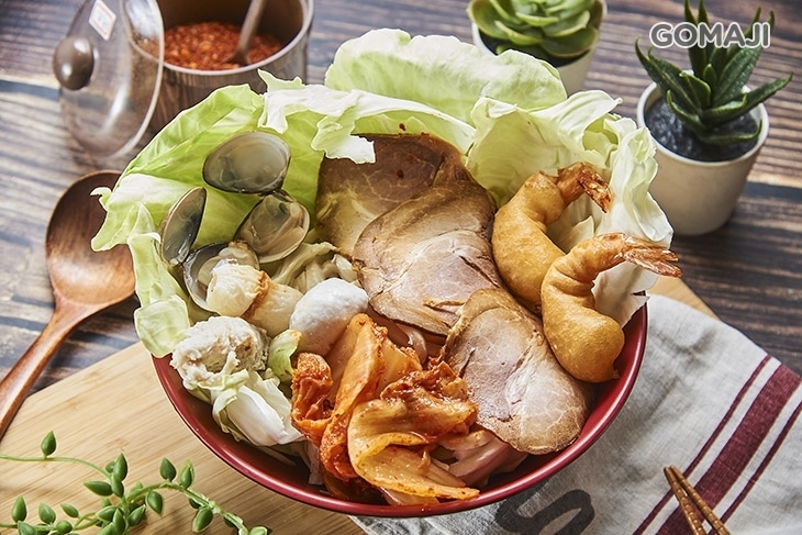 百年老店鍋燒意麵(鼎中文藻店))