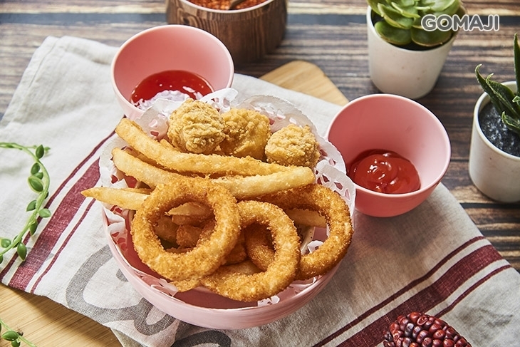 百年老店鍋燒意麵(鼎中文藻店))