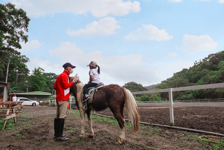 宜蘭-外澳小山丘馬場