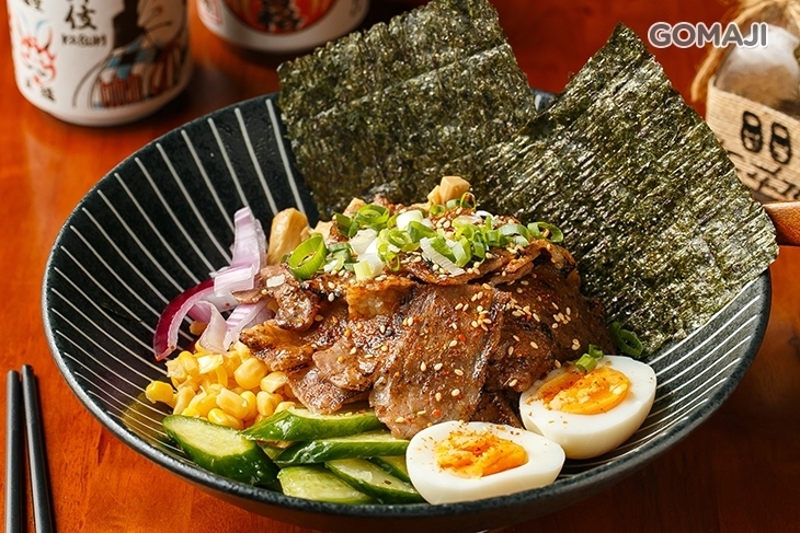 花甲丼飯拉麵