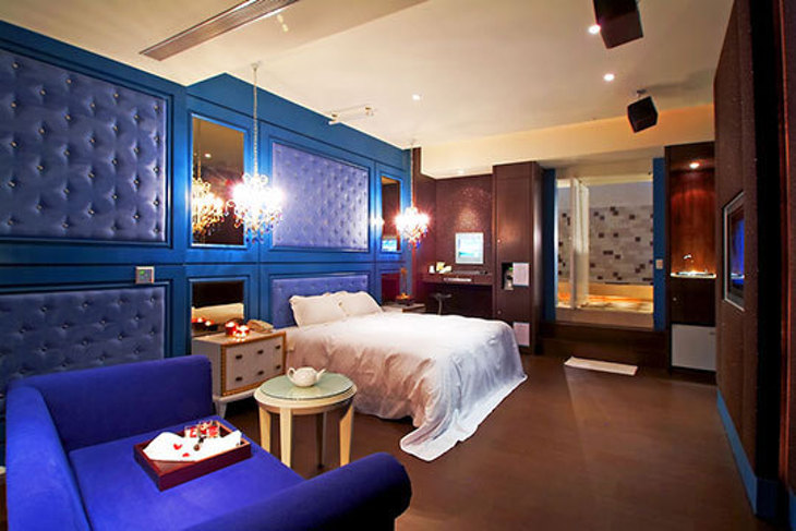 彰化-麗景經典汽車旅館