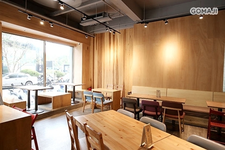Ms. Bubble Handmade & Cafe