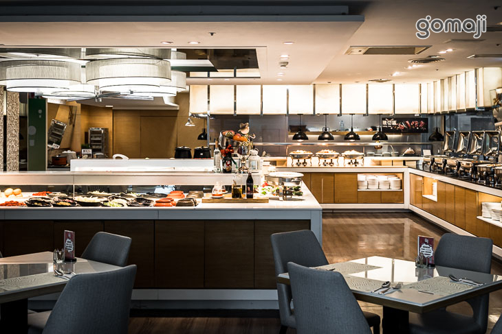 仲信金鬱金香酒店_品東西自助百匯