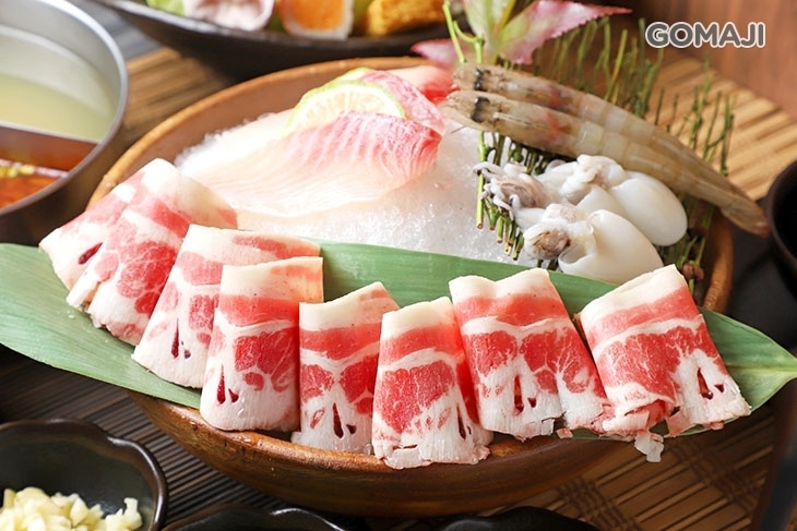 藍象廷泰式火鍋(忠孝愛買)