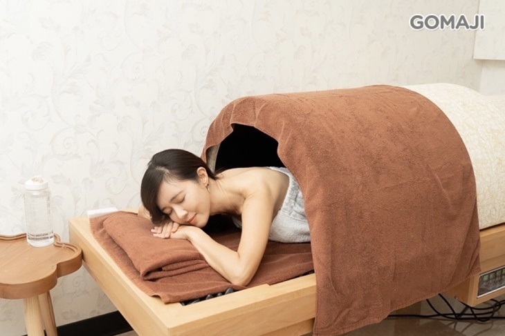 VIYANG孋樣芳療水晶岩盤浴