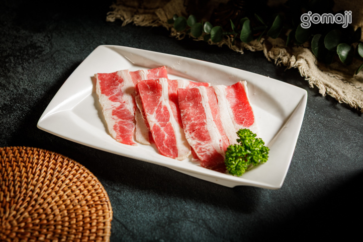 六禾燒肉(中華店)