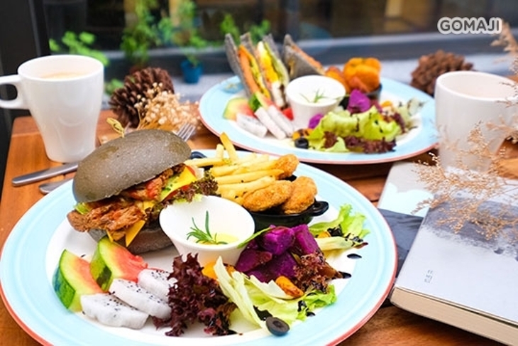 台中逢甲-時光對白旅棧