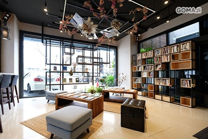 台中逢甲-時光對白旅棧