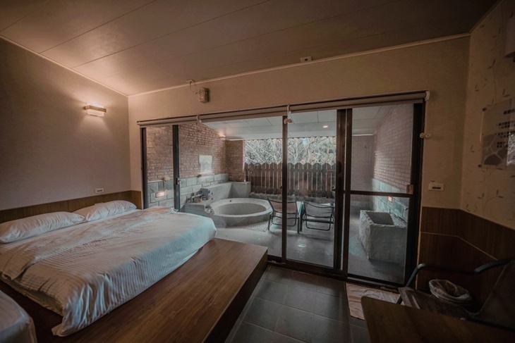 新竹-石上湯屋渡假村