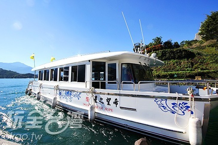 日月潭綠世界電動班船