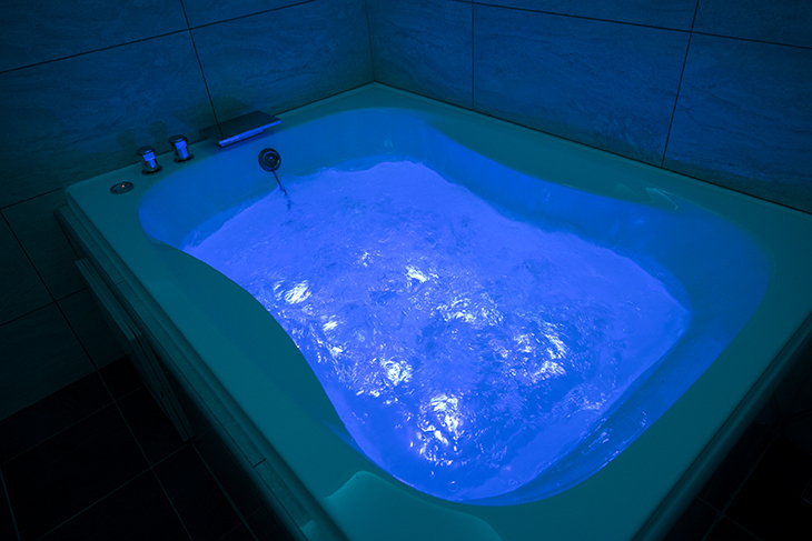 新竹-紫晶彩繪汽車旅館