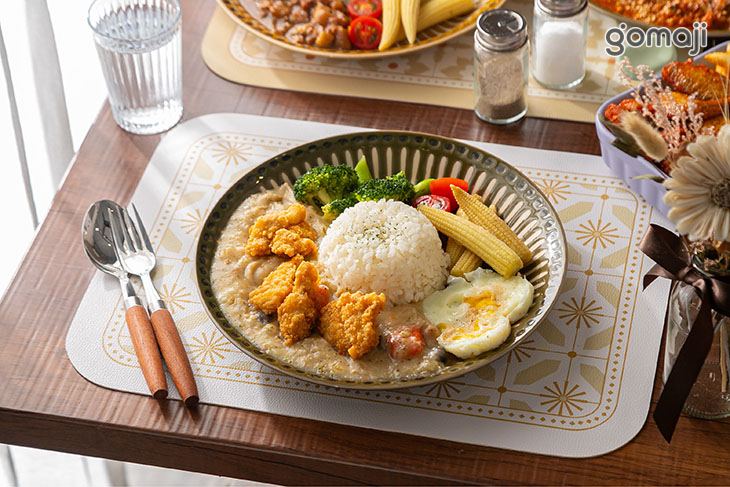 私宅 private kitchen