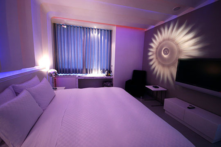 台北八方美學商旅