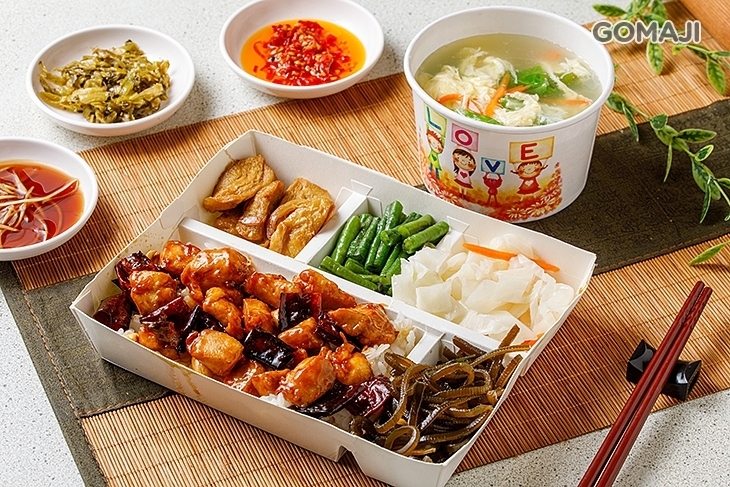 芙蓉刀削麵之家