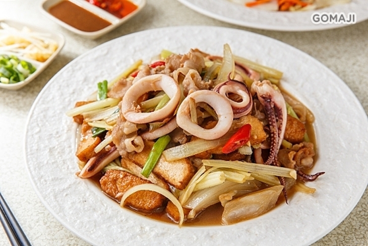 禾家酸菜白肉鍋