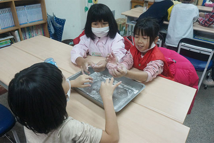 一起夢想－攀向高峰，自信起飛