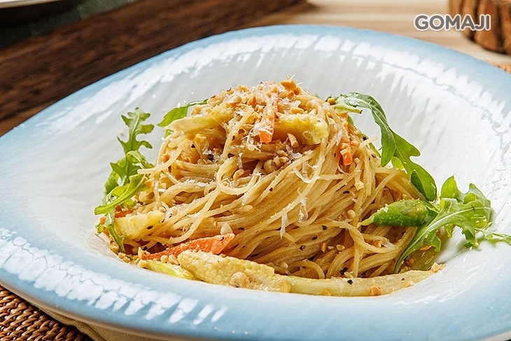 寓曰Cafe Bar Restaurant