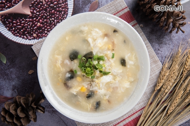 亮亮複合式餐飲
