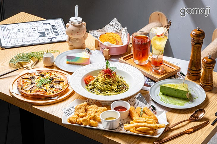 伊莉莎肥肥胖胖Cat.Cafe (中原店)