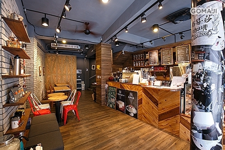 LOUISA COFFEE 路易莎咖啡(桃鶯店)