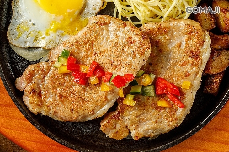 穿巷牛排(士東店)