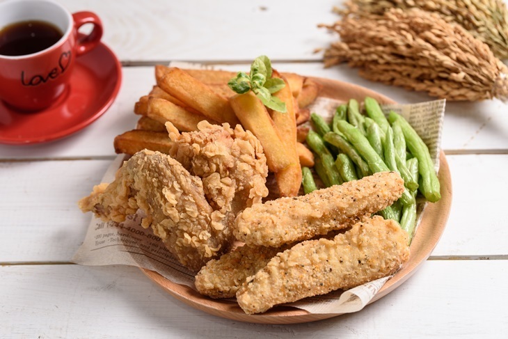 小人物炸雞茶飲專賣店(台南/永康店)