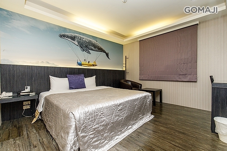 台北-嘉年華汽車旅館