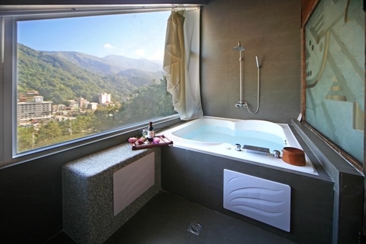 南投-觀月溫泉會館