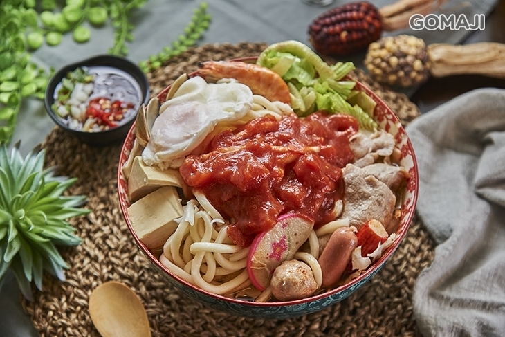 8鼎9319砂煲火鍋店