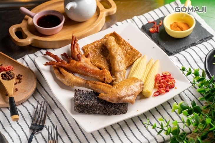 大雄煙燻滷味(明華店)