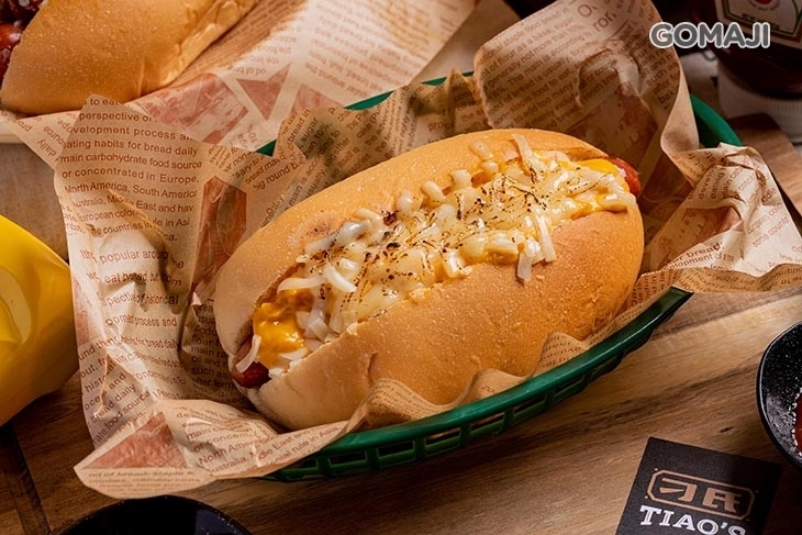 TIAO’s hot dog刁氏熱狗堡