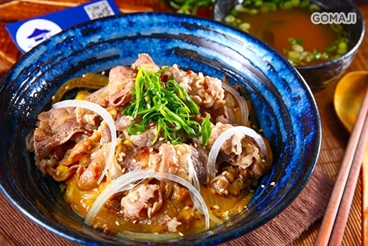 丼殿