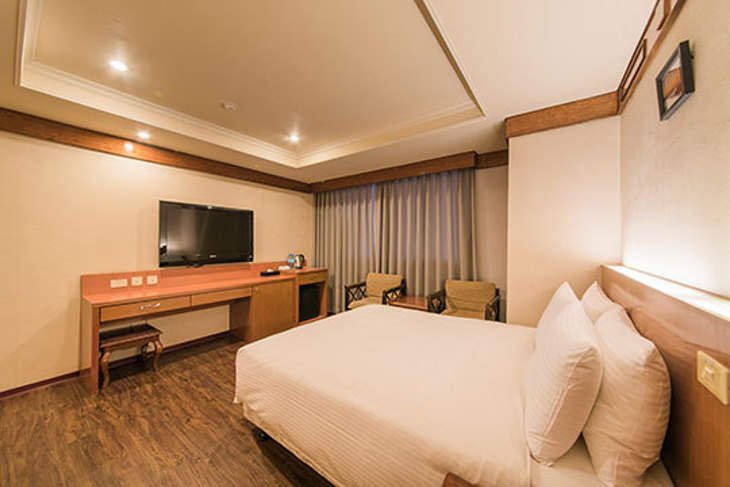 力麗久居棧旅店-高雄館