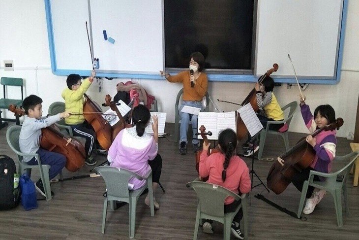 陪伴偏鄉孩童在音樂中找回自信
