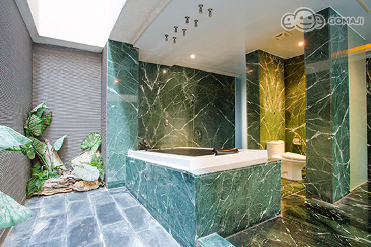 台中-蘭娜精品汽車旅館