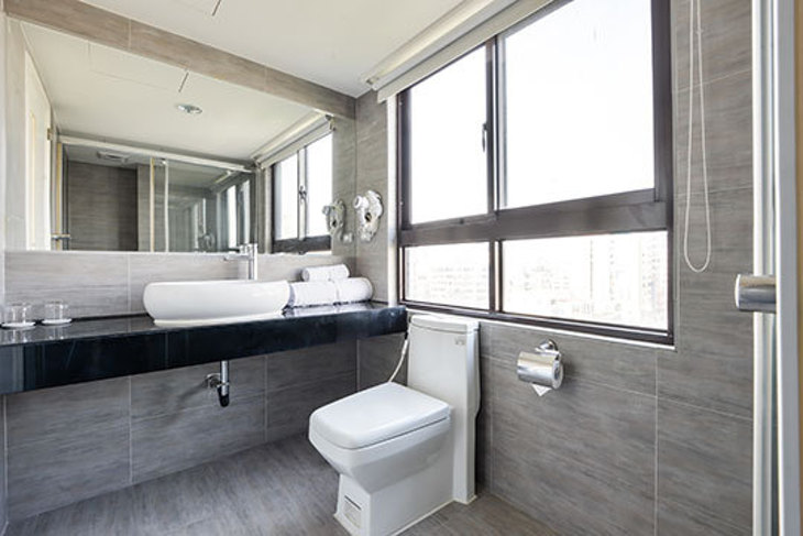 台中一中時尚商旅