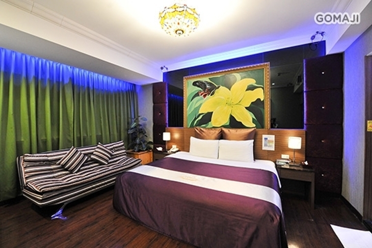 新竹-紫晶彩繪汽車旅館