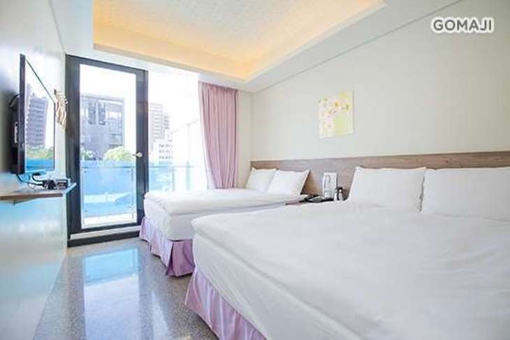 台中逢甲-Hotel 99行館