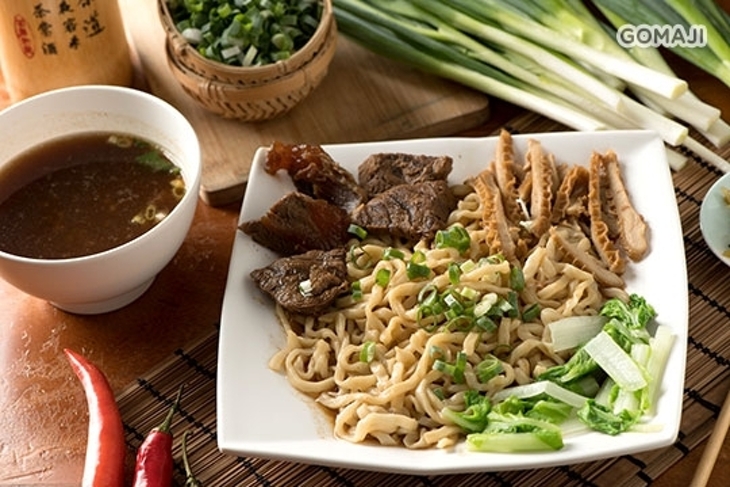 鴻鑫牛肉拉麵(林森店)