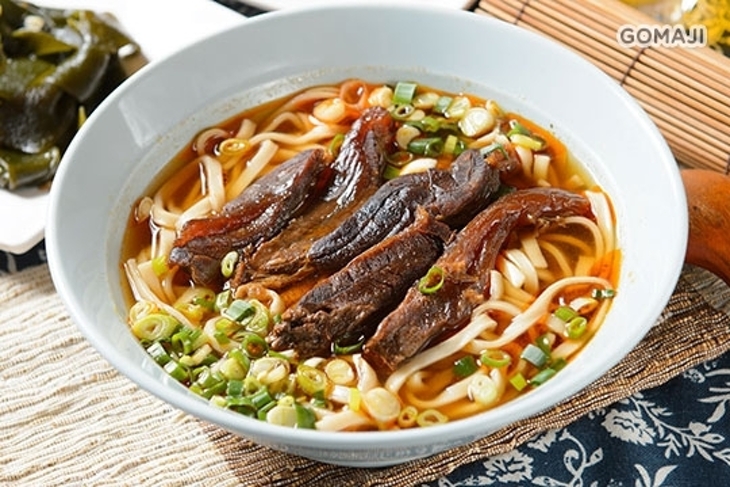 七鑫牛肉麵