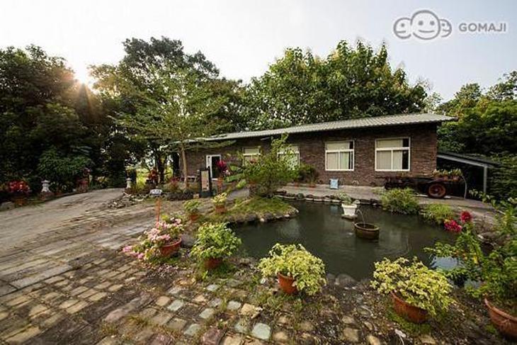 高雄-松柏林民宿溫泉山莊