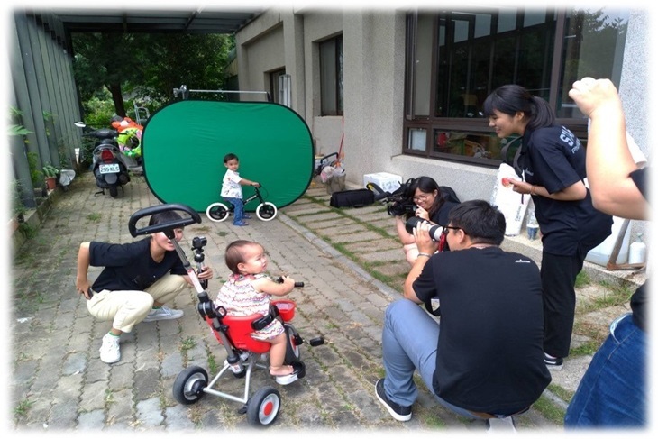 一起夢想-醫錦環鄉，巡迴共讀