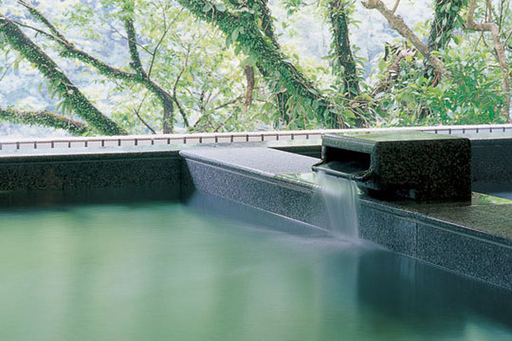 烏來 日月光溫泉山莊超值優惠方案 Gomaji夠麻吉