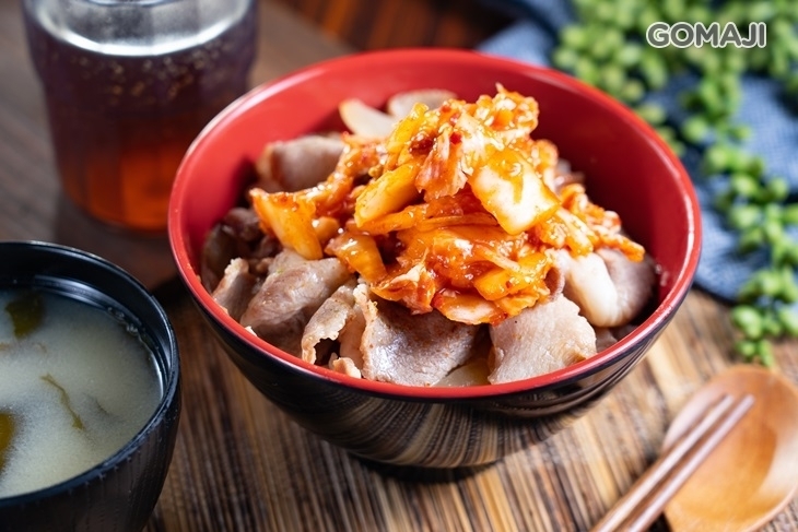 勇者!請留步 牛丼咖哩專賣店
