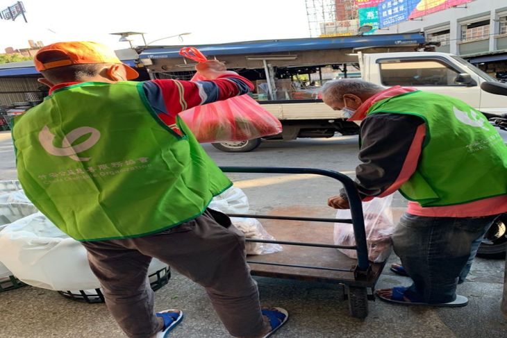 愛的修繕－幫助新竹街友重建廁所