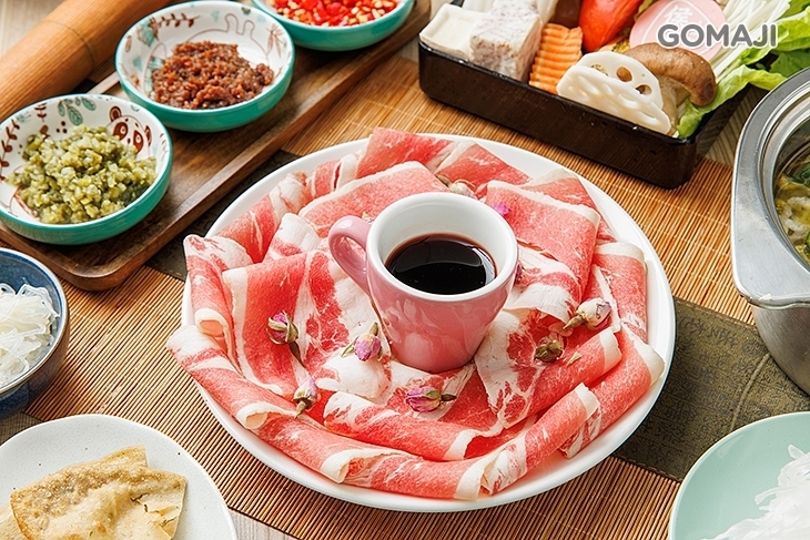 侯黑鍋物 冠軍酸菜個人鍋物 (新莊民安店)