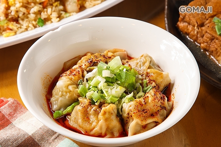 十三張紅油抄手