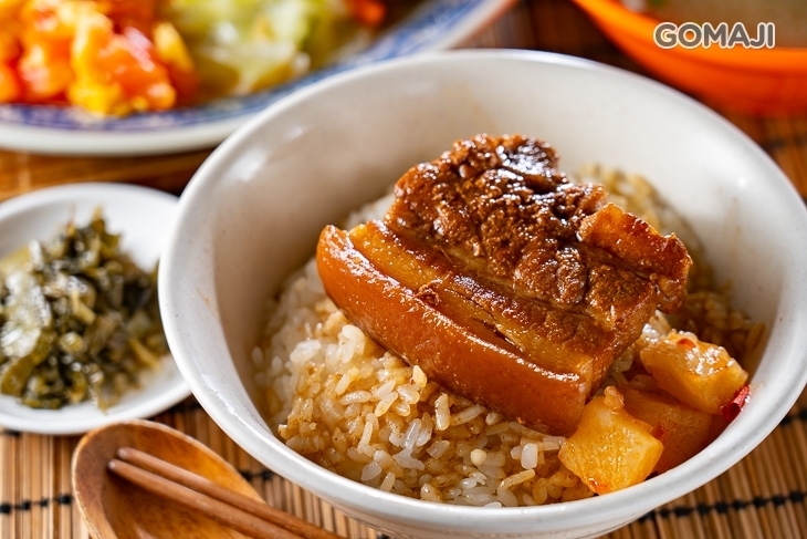 飯桶炭燒爌肉飯