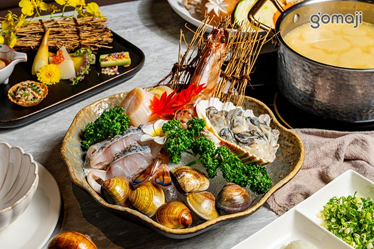 自然風精品火鍋｜火鍋 × 活海鮮 × 日本料理